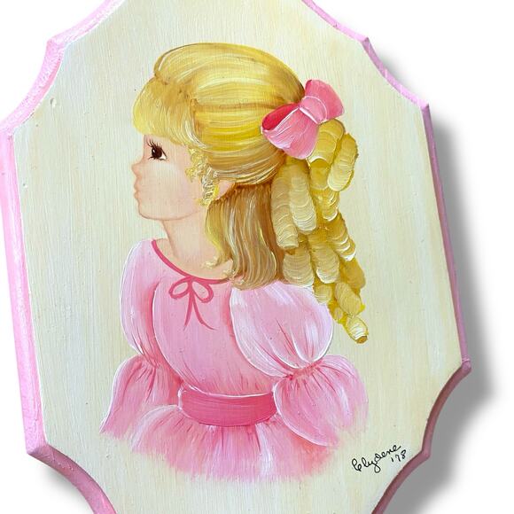 VTG 70s Wood Plaque Wall Art Hand Painted Blonde Hair Girl Portrait Curls Pink - Picture 1 of 9